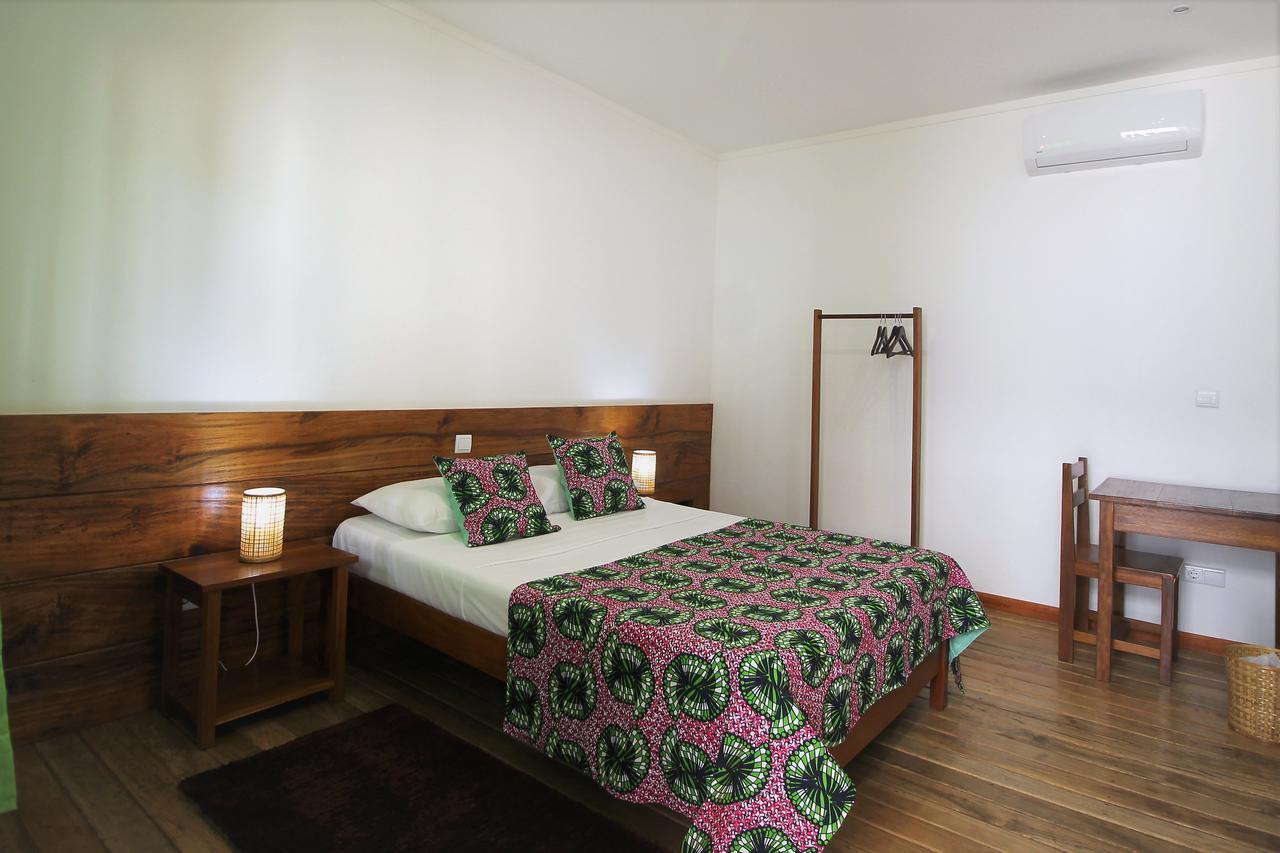 Sweet Guest House Sao Tome Bagian luar foto